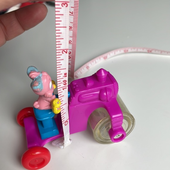 Vintage 1992 Tiny Toon Adventures Sweetie Bird Warner Bros Burger King Push Toy - Picture 9 of 10